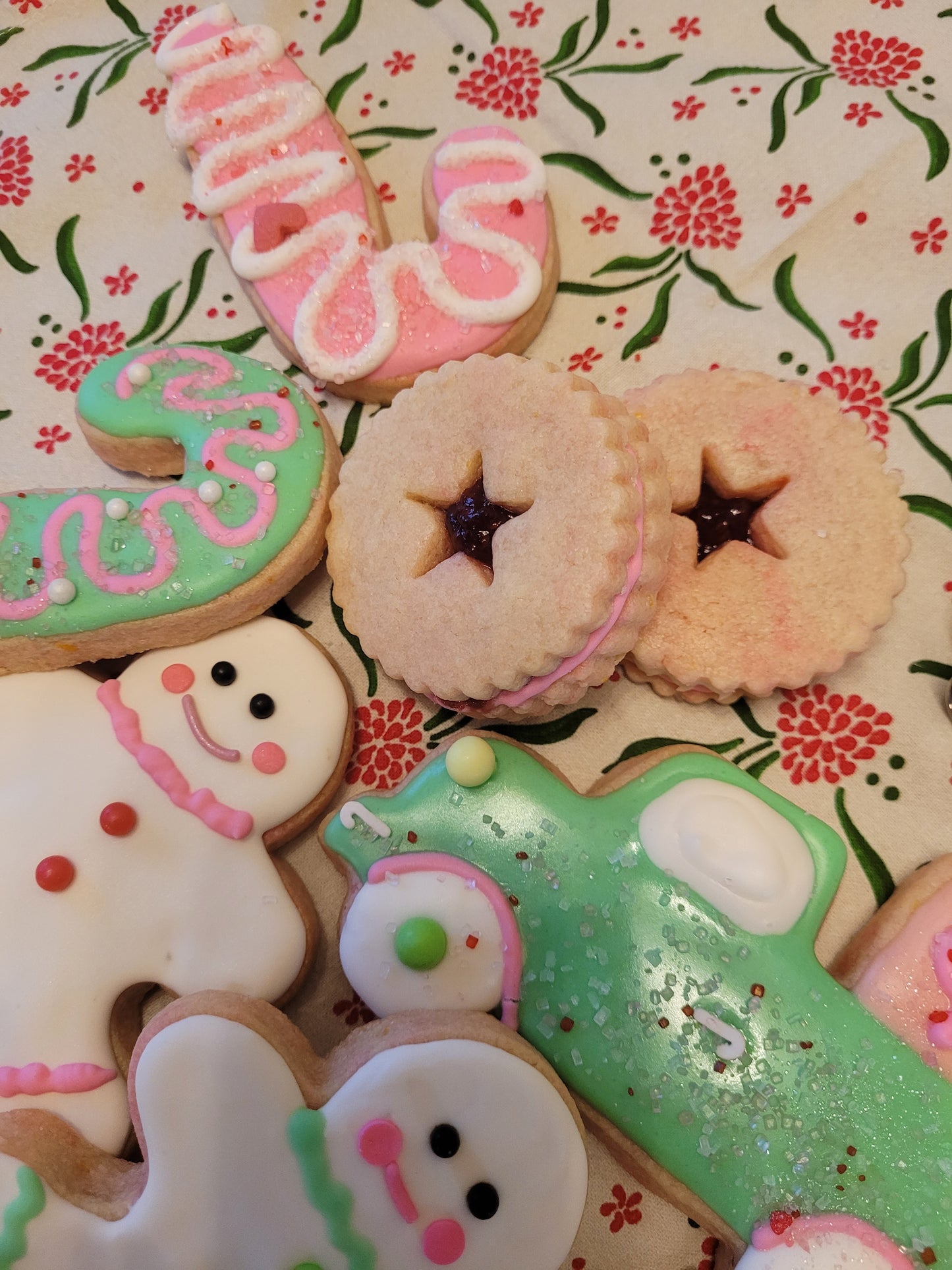 Decorated Sugar Cookies 16 count